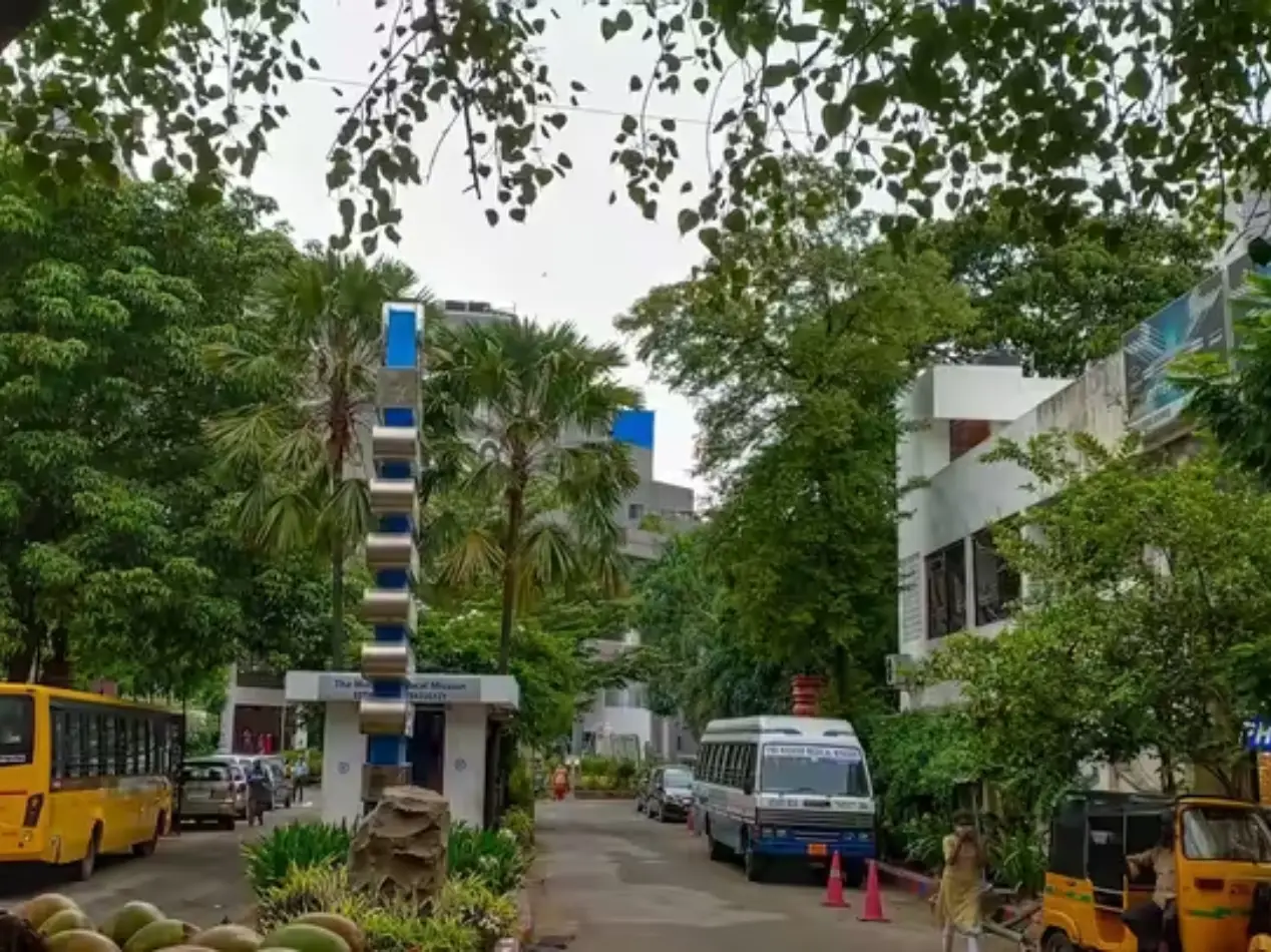 residential-apartment-building-location-view-jeeva-packer-and-movers