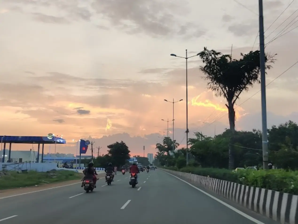 city-road-and-surroundings-area-view-jeeva-packer-and-movers